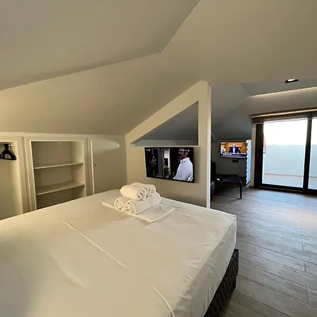 Hotel de apartamente Inlofts 4*