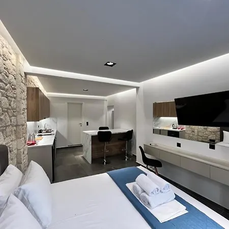 Inlofts Афитос